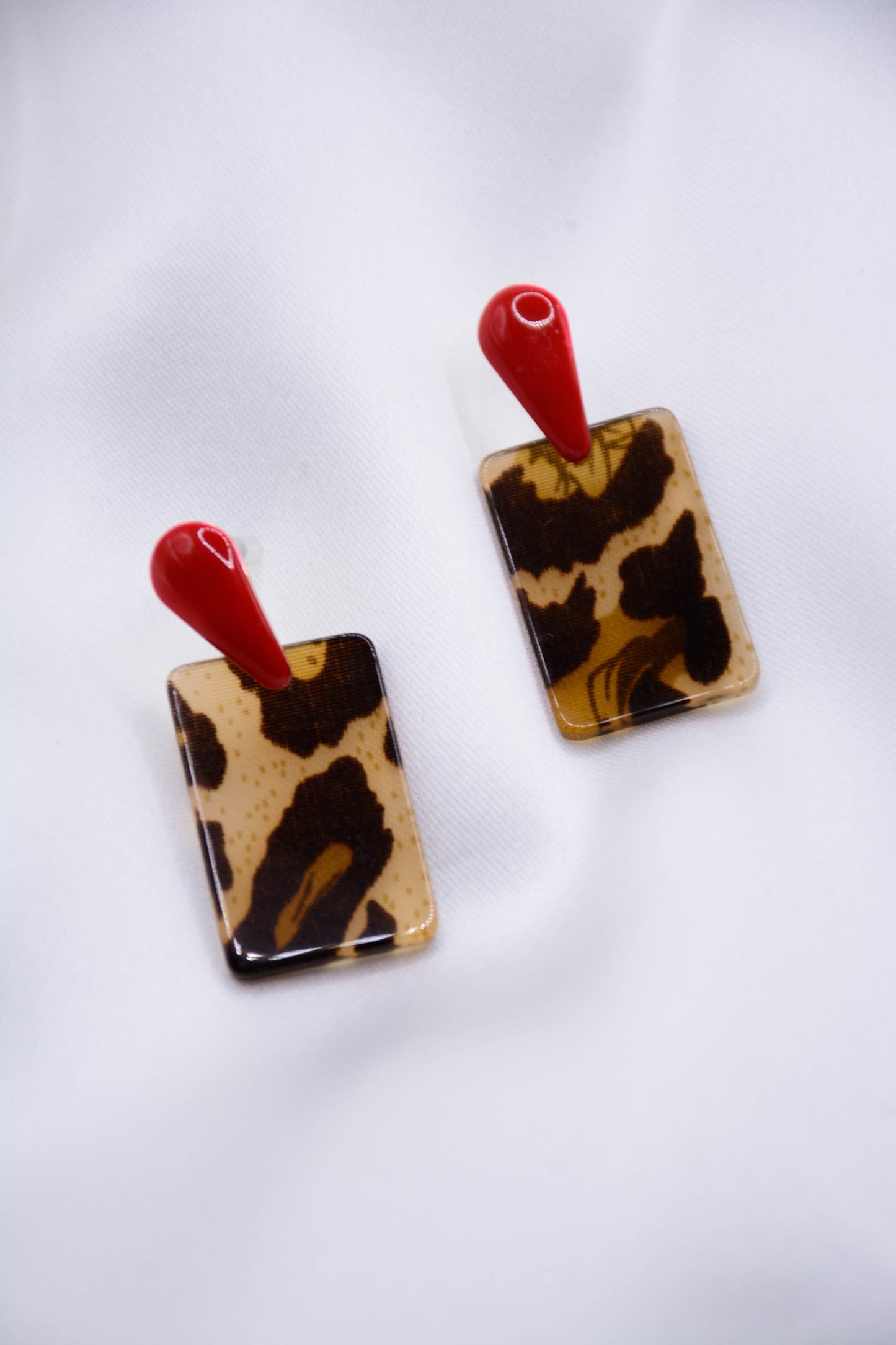 LIVIA EARRINGS