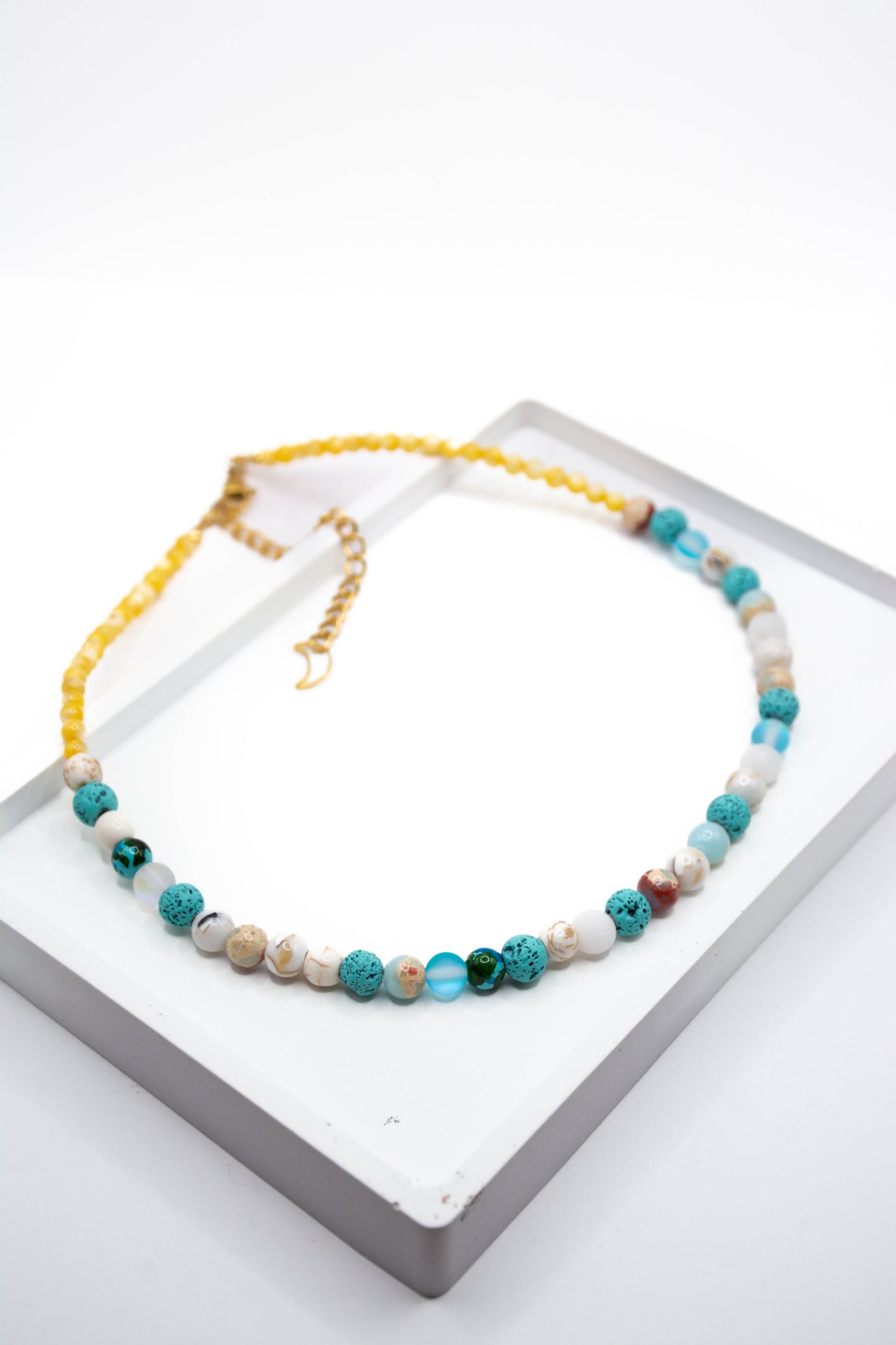 SOLRISE NECKLACE