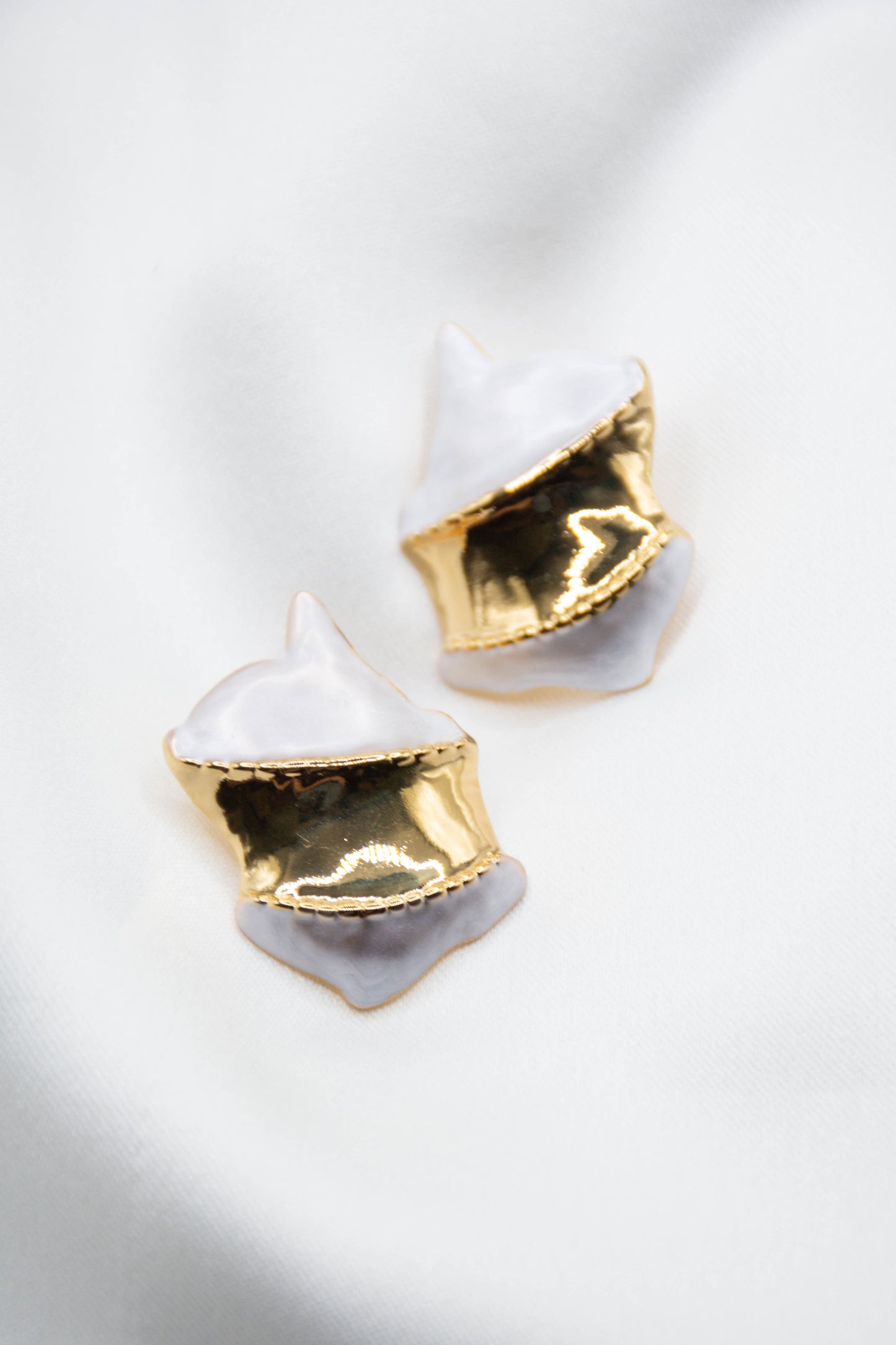 LIORA EARRINGS