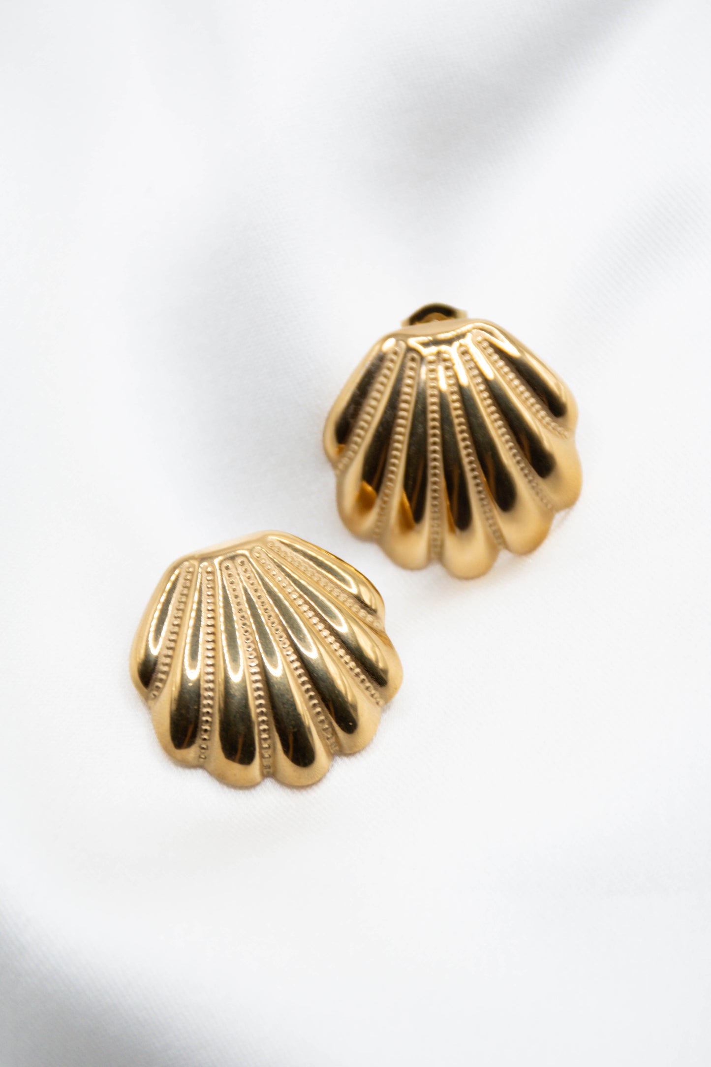 CRYSTA EARRINGS