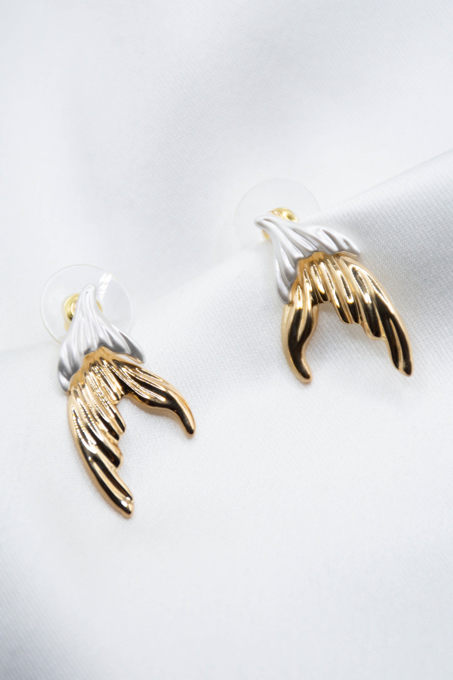 NEBULA EARRINGS