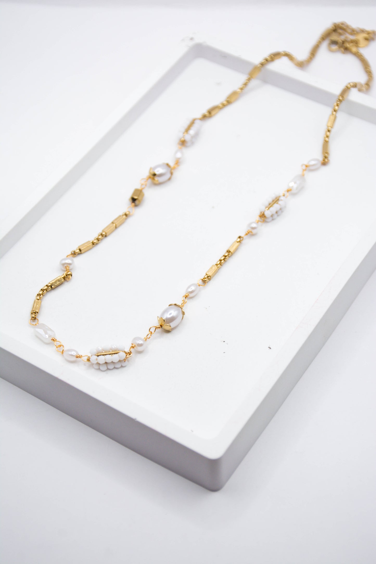 ISOLDE NECKLACE