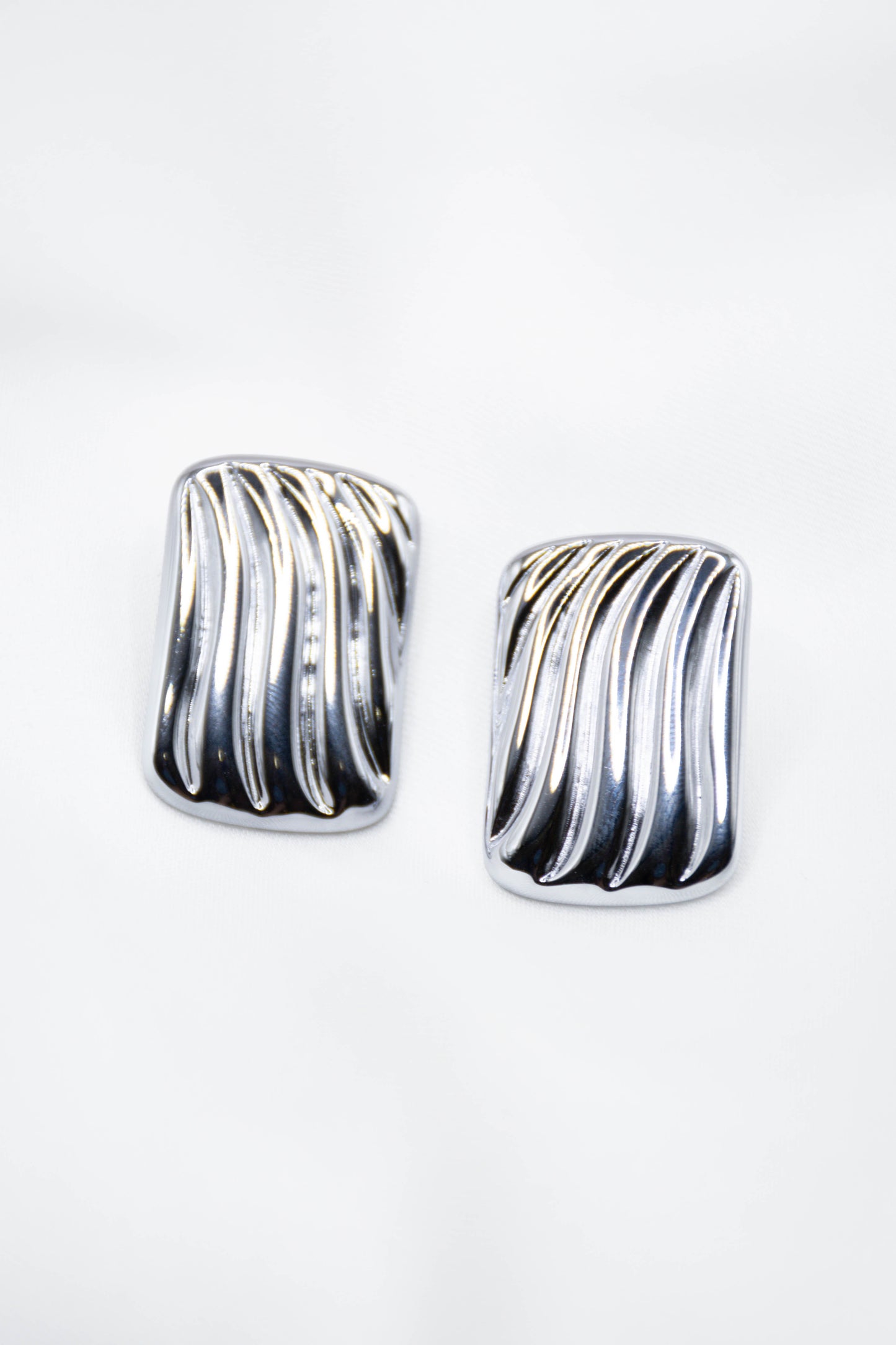 THALINA EARRINGS