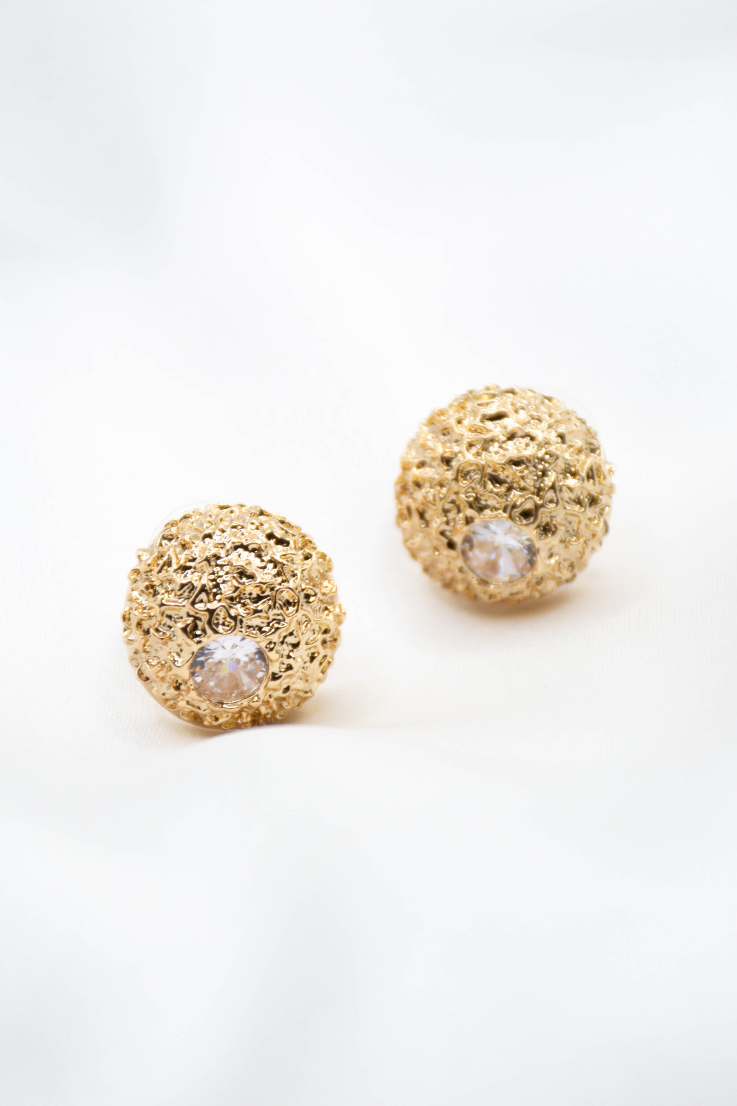 ISARIA EARRINGS