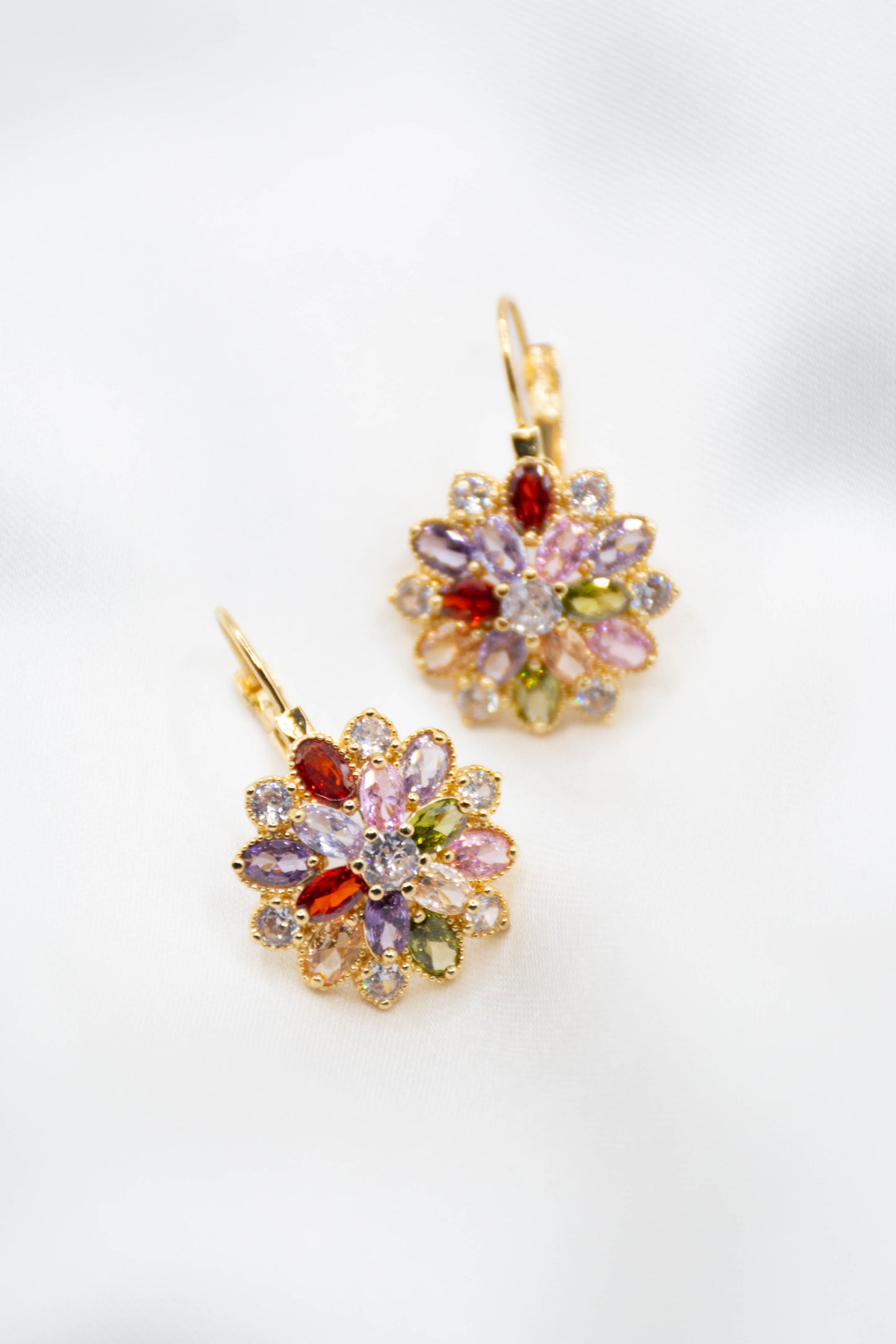 VELOURA EARRINGS