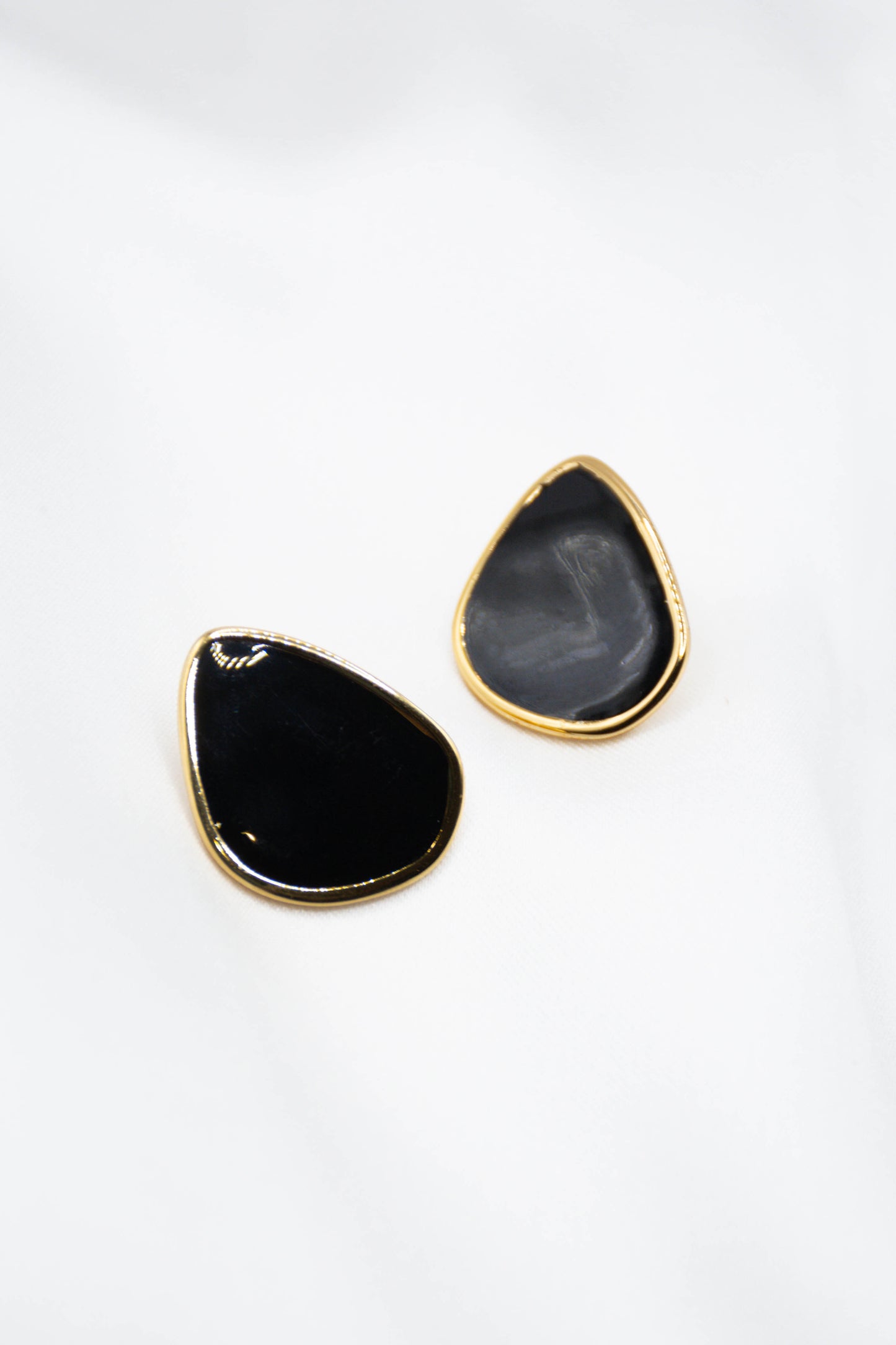 S0LENA EARRINGS