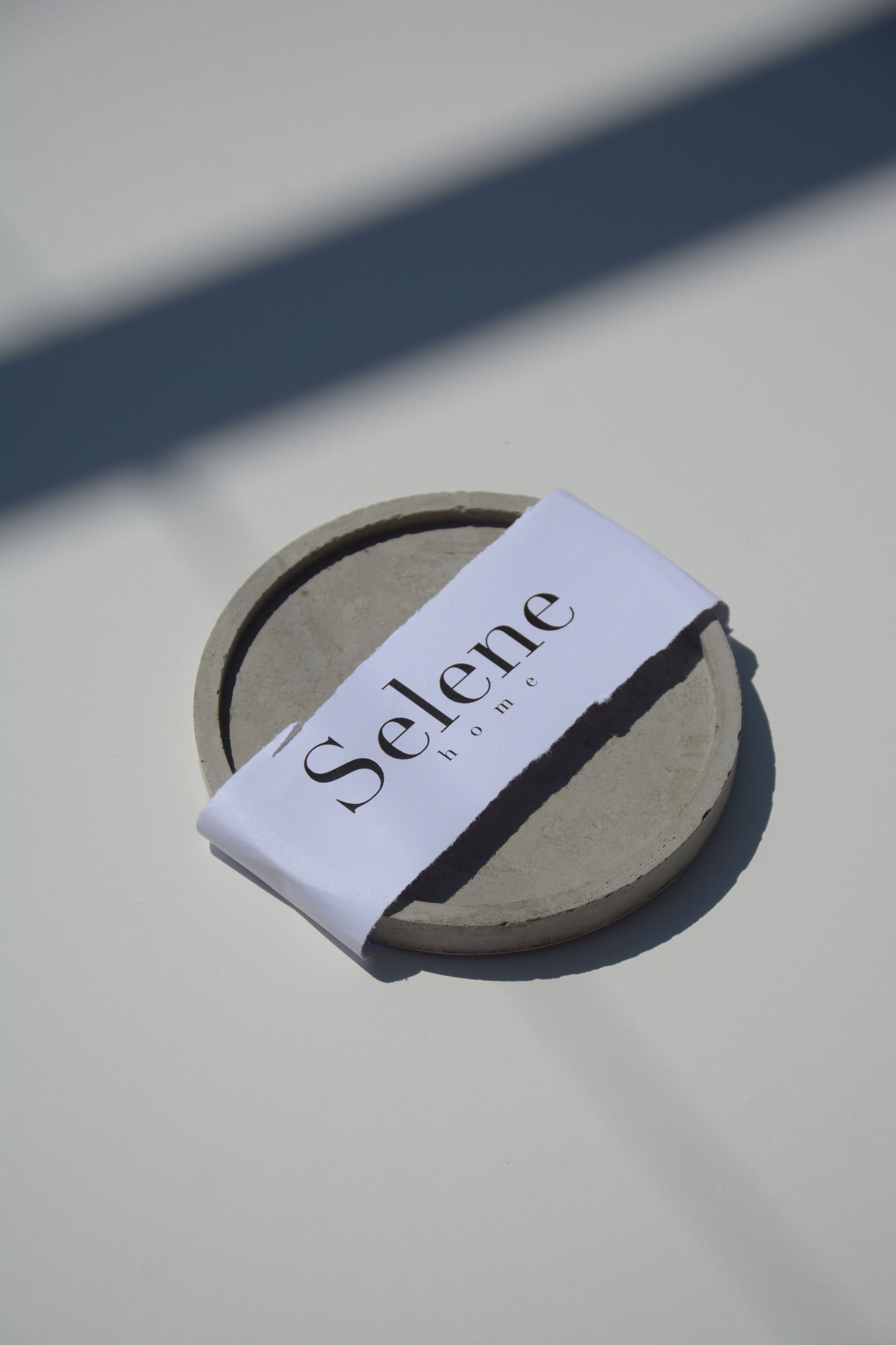 ROUND CONCRETE COASTER