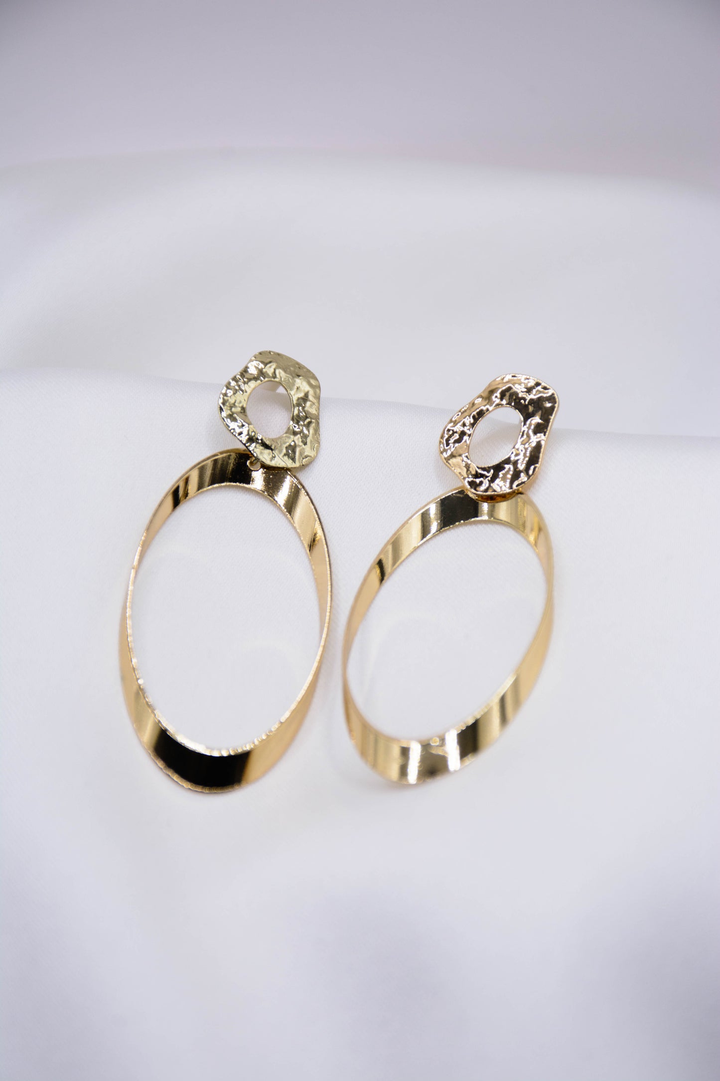 ALICIA EARRINGS