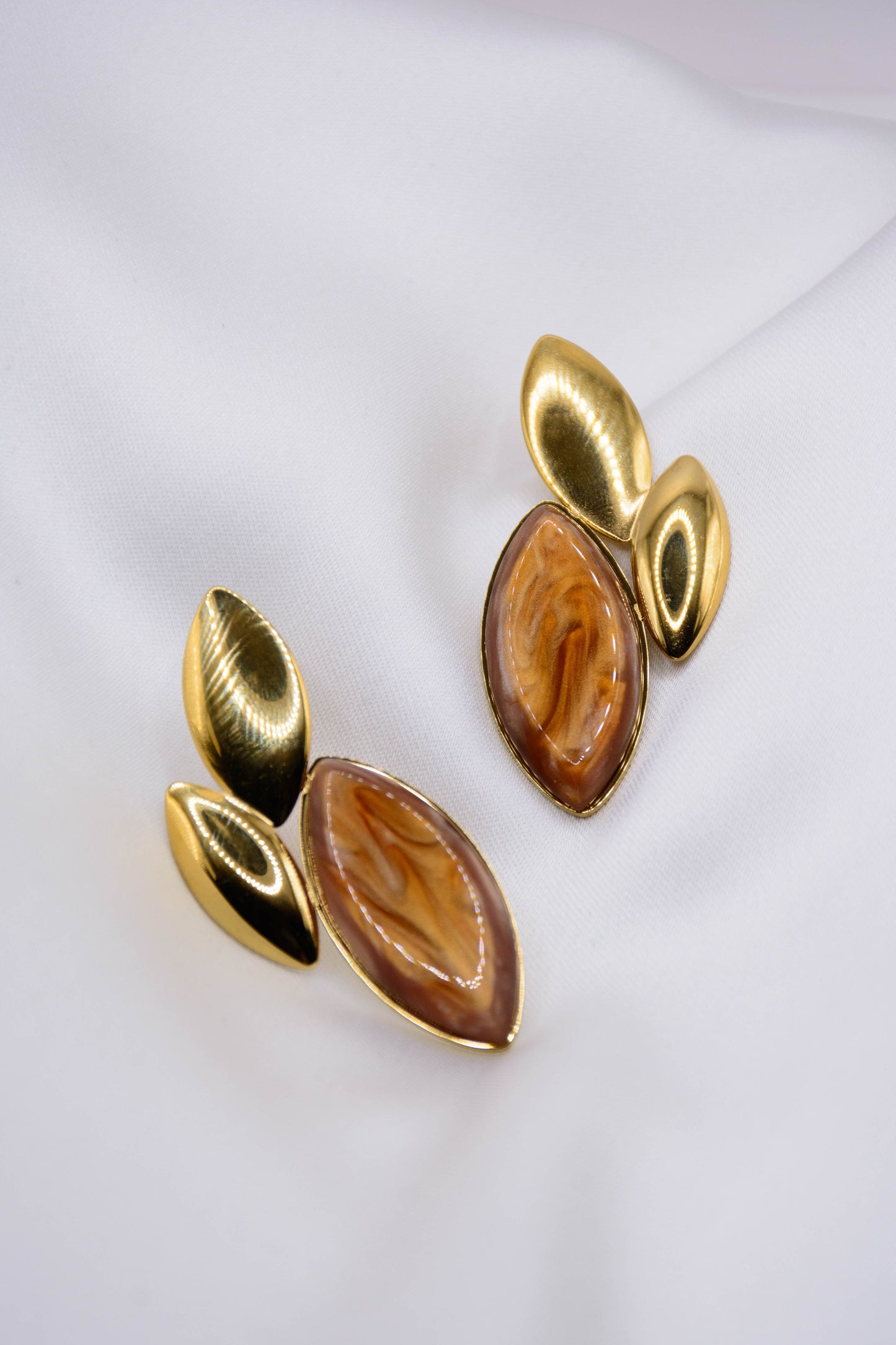 LYANA EARRINGS