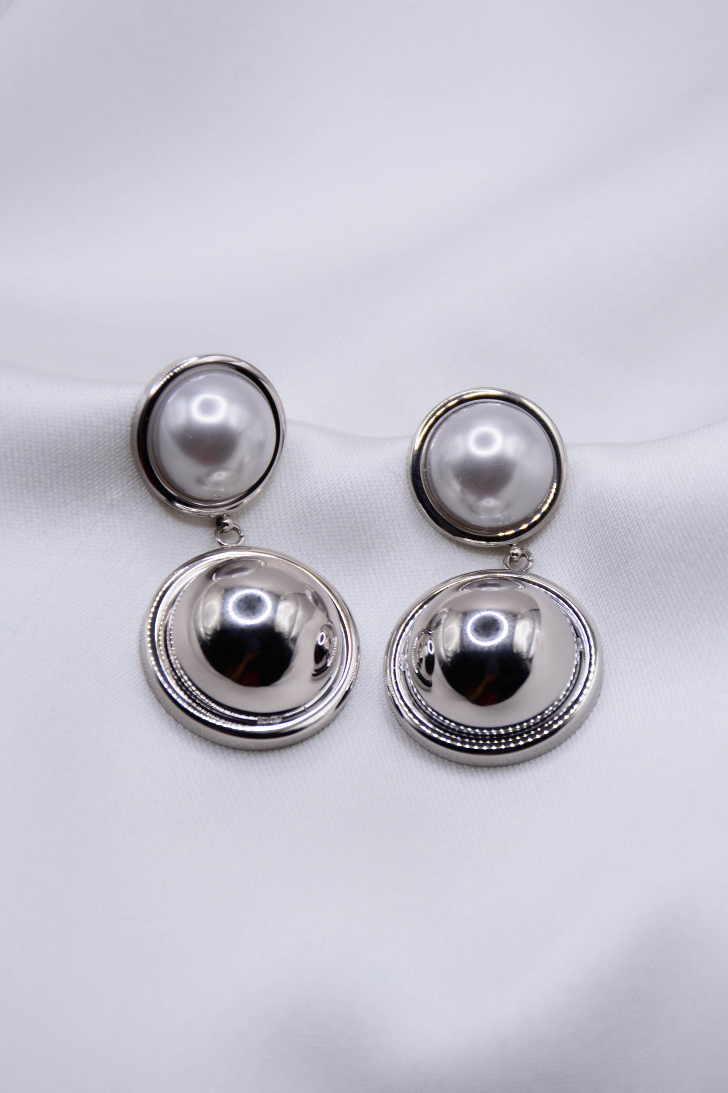LISE EARRINGS