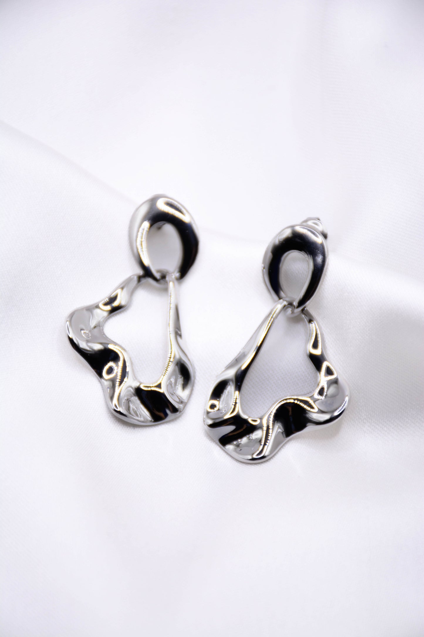 FELICIA EARRINGS