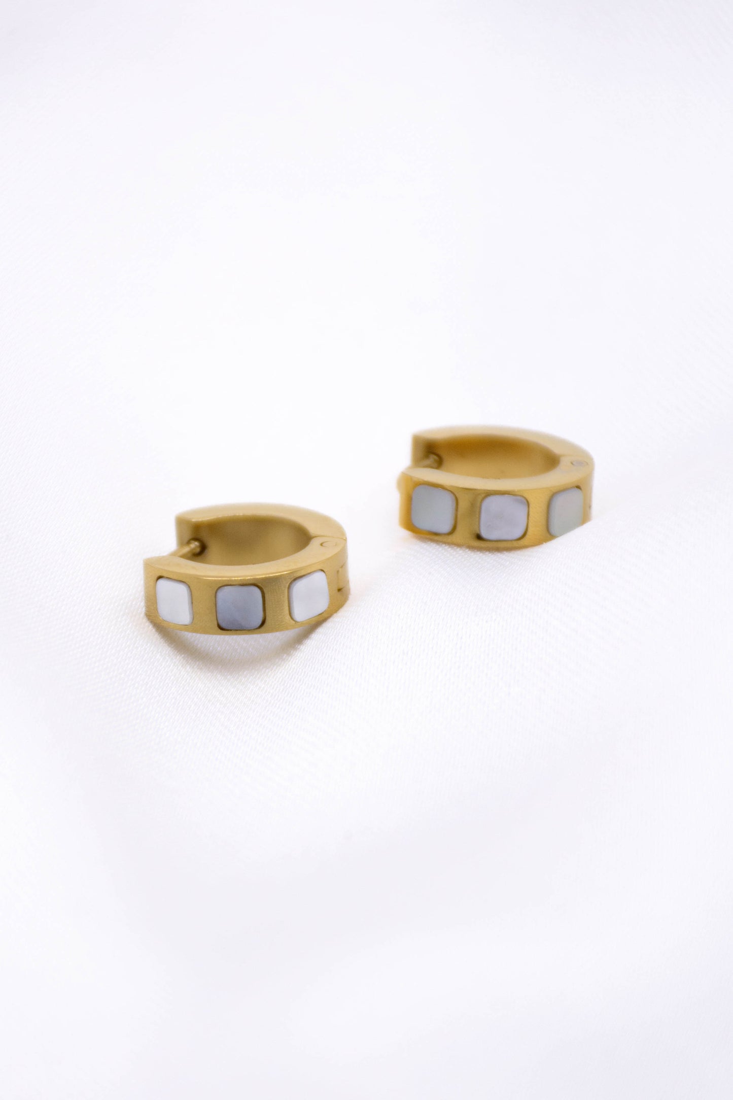 PAOLA EARRINGS