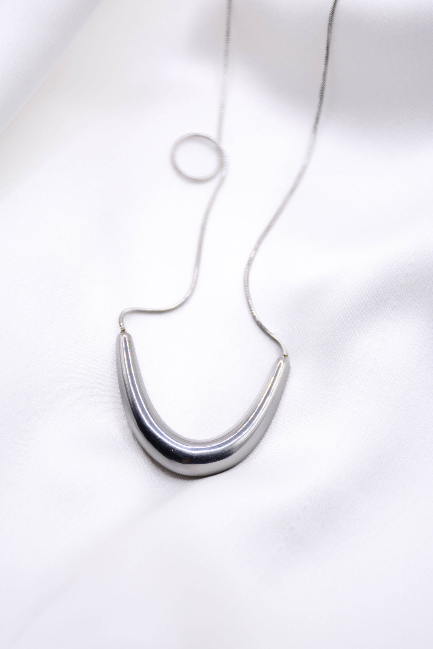 GRACE NECKLACE