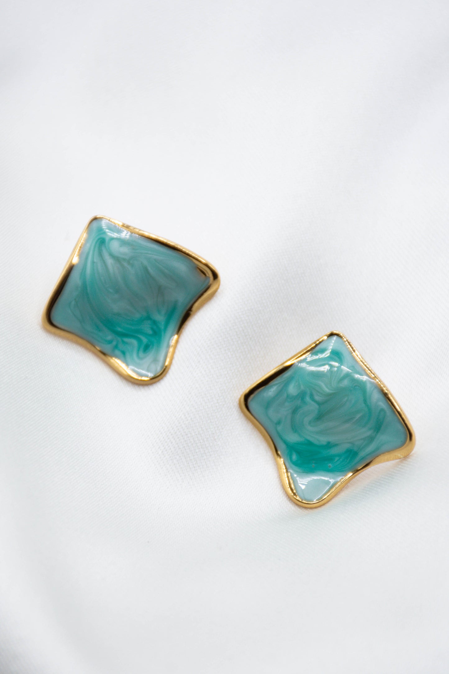 FROSTINE EARRINGS