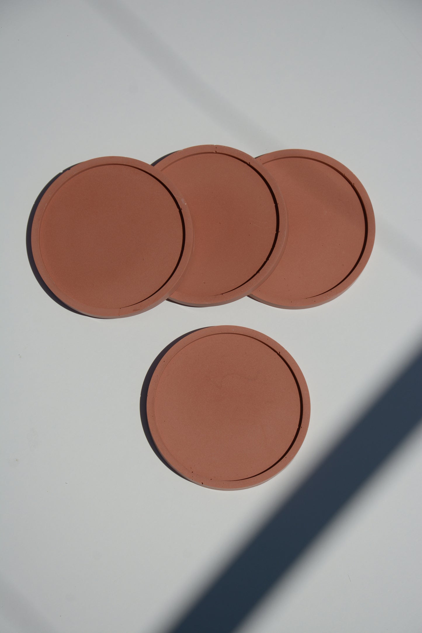 ROUND SET