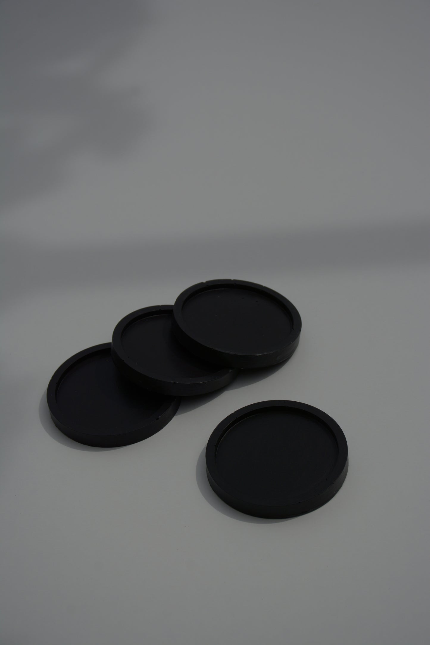 SMALL ROUND SET